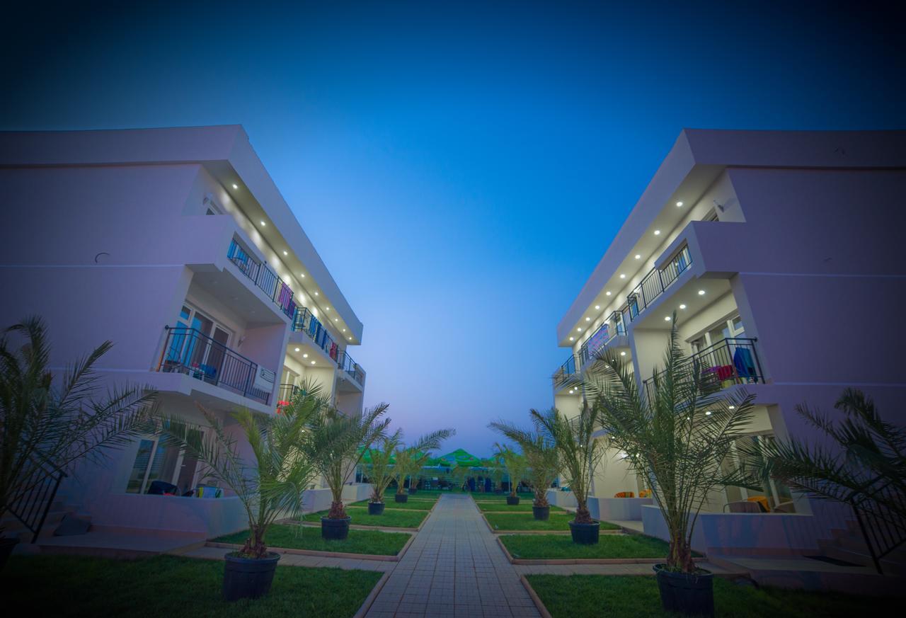 Sammos Beach Resort นาโวดาริ ภายนอก รูปภาพ