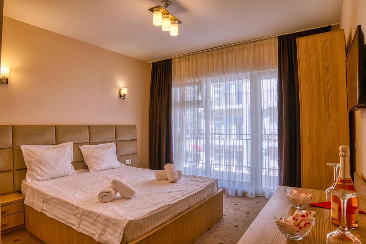 Sammos Beach Resort นาโวดาริ ภายนอก รูปภาพ
